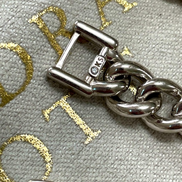 Kendra Scott Elaina Bracelet - Picture 6 of 6